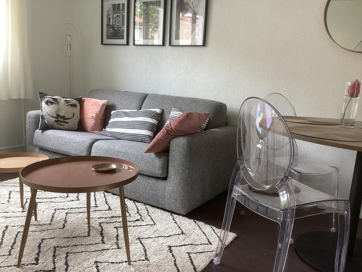 Сasa de vacaciones 50 M2 T2 Au Calme, Lumineux, Confortable, Cosy, Climatise, Privatif Avec Parking Gratuit Et Terrasse